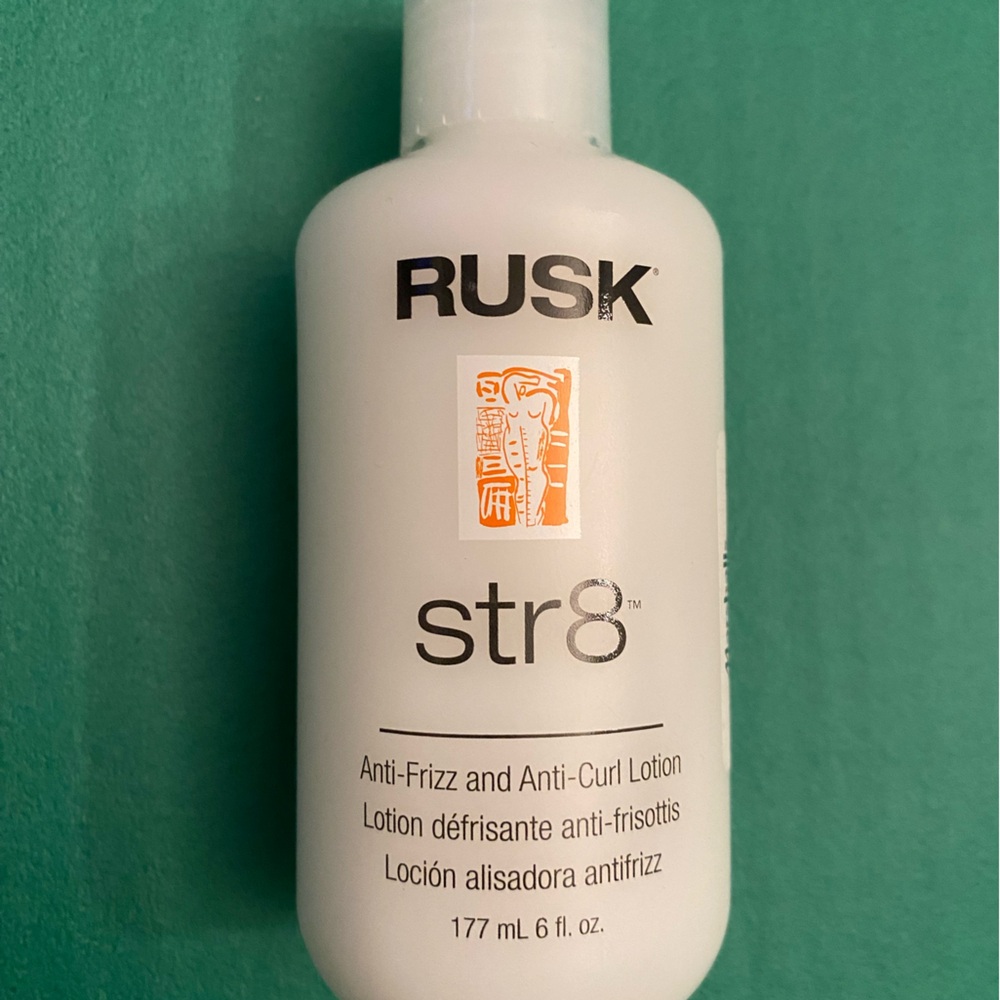 Rusk Stra8 Anti Frizz and Curl Lotion